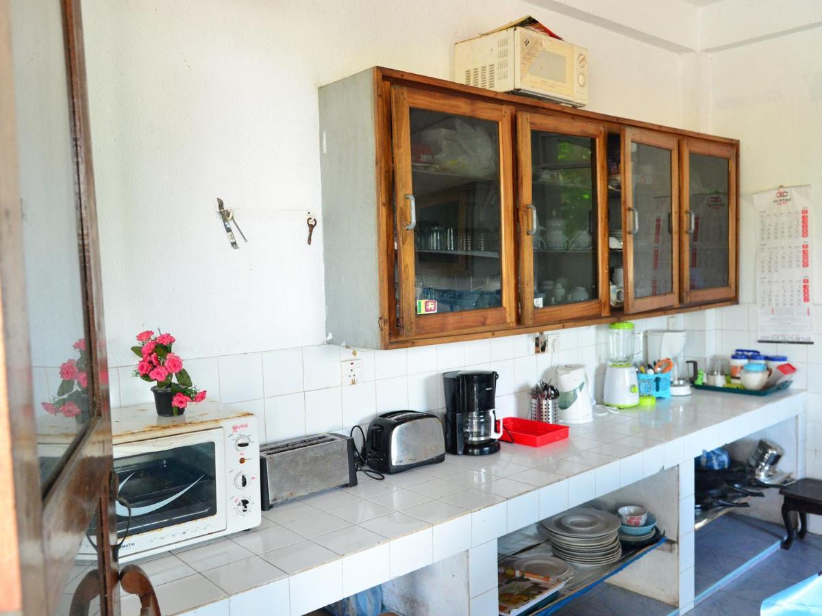Happy Tuna Guesthouse Hikkaduwa Dış mekan fotoğraf