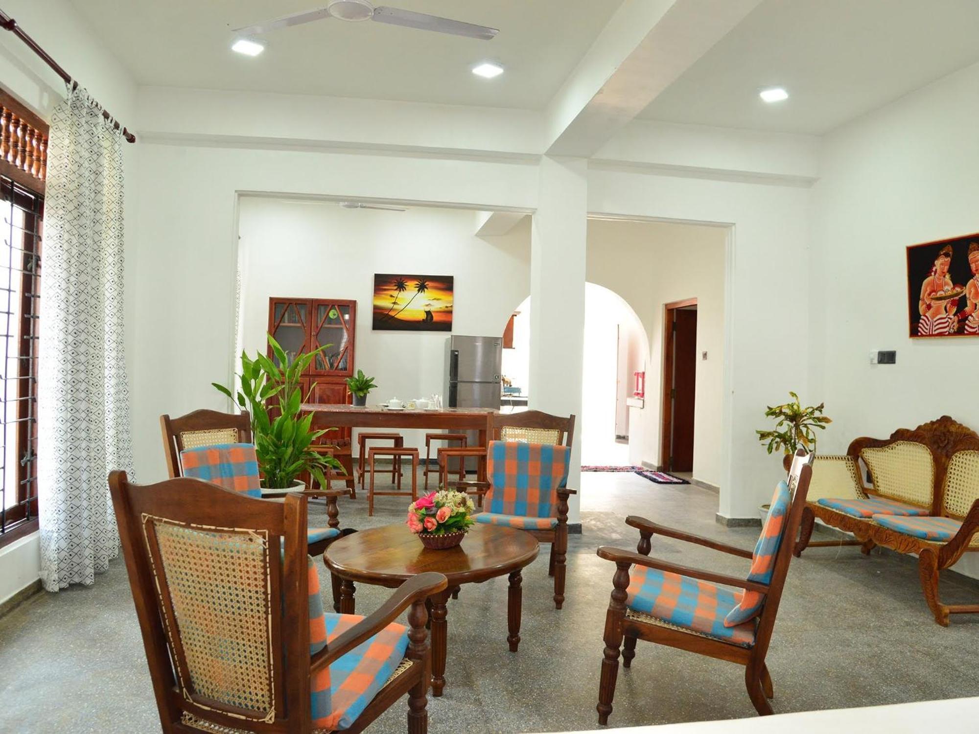 Happy Tuna Guesthouse Hikkaduwa Dış mekan fotoğraf