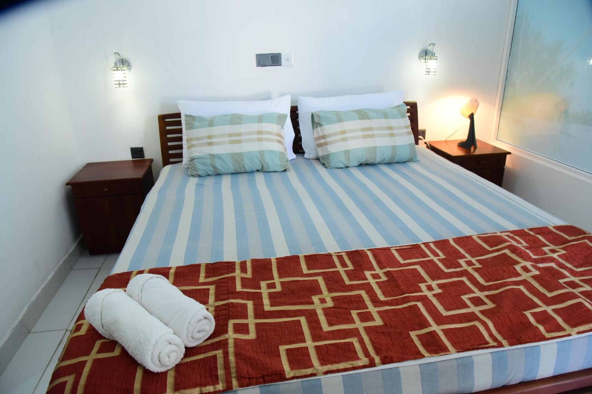 Happy Tuna Guesthouse Hikkaduwa Dış mekan fotoğraf