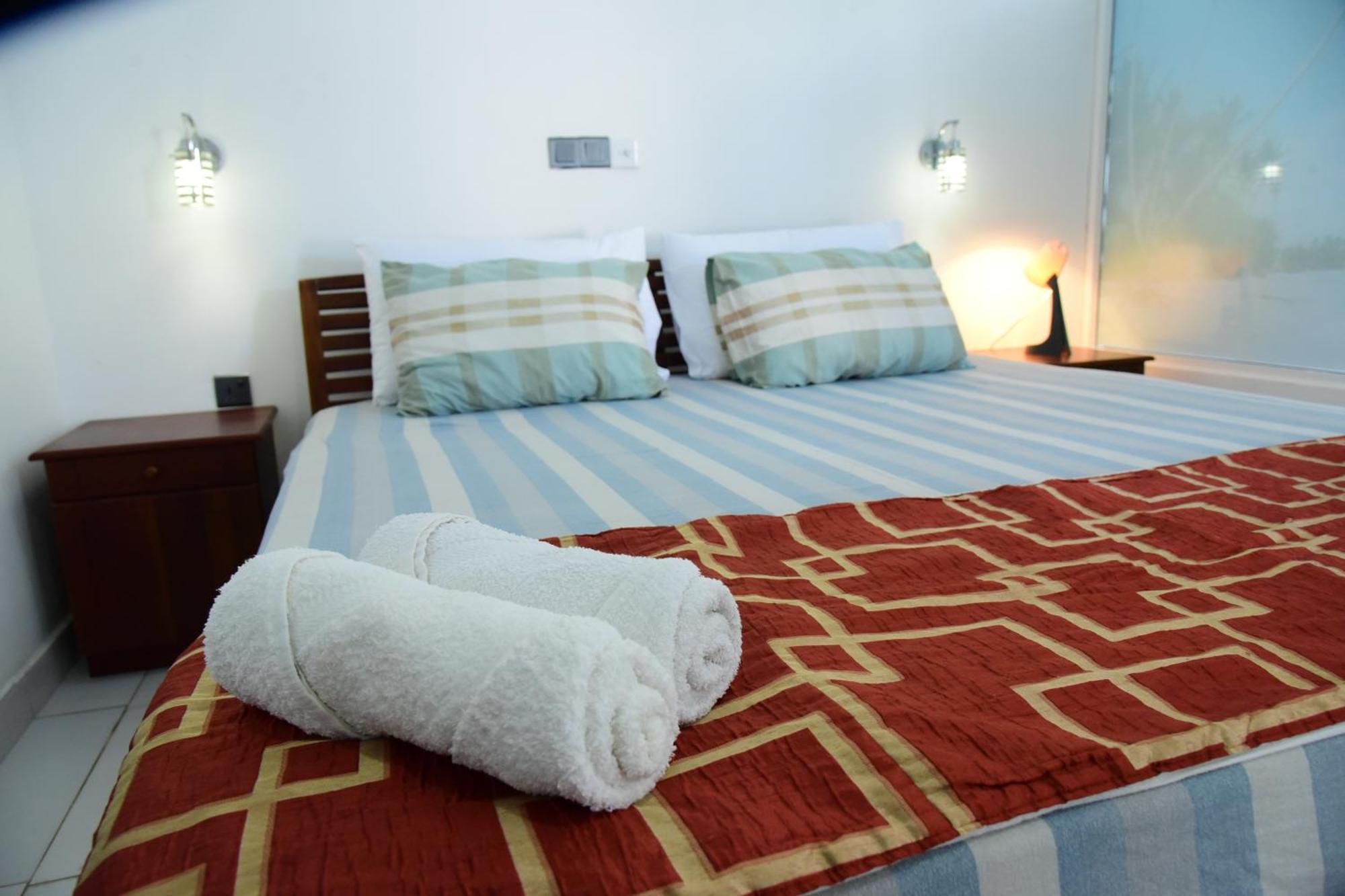 Happy Tuna Guesthouse Hikkaduwa Dış mekan fotoğraf